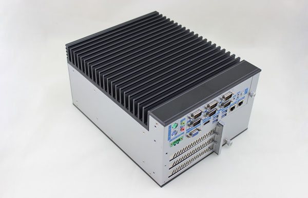 嵌入式工控機引領未來工控機市場